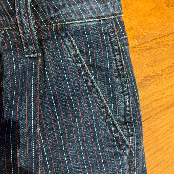 American Eagle Pleated High Rise Striped Mom Jeans/Trousers 2 - Picture 4 of 13